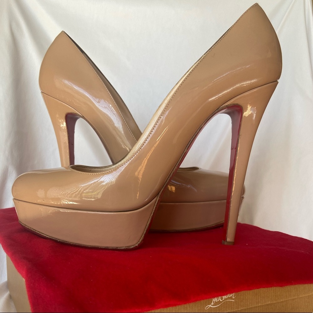 Christian Louboutin Pumps
